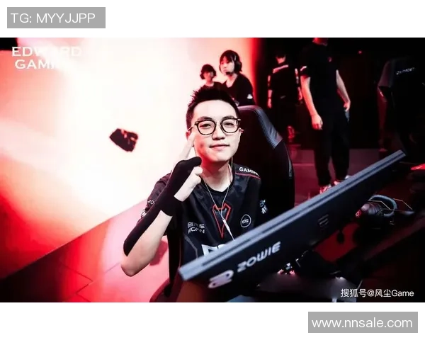 RNG耐力争议引发热议电竞圈对战队表现的深度探讨与反思